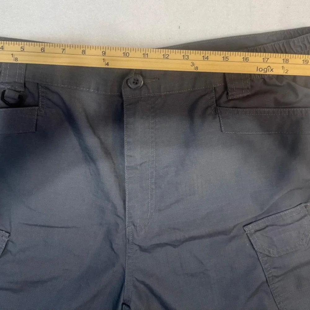 N/A men gray
